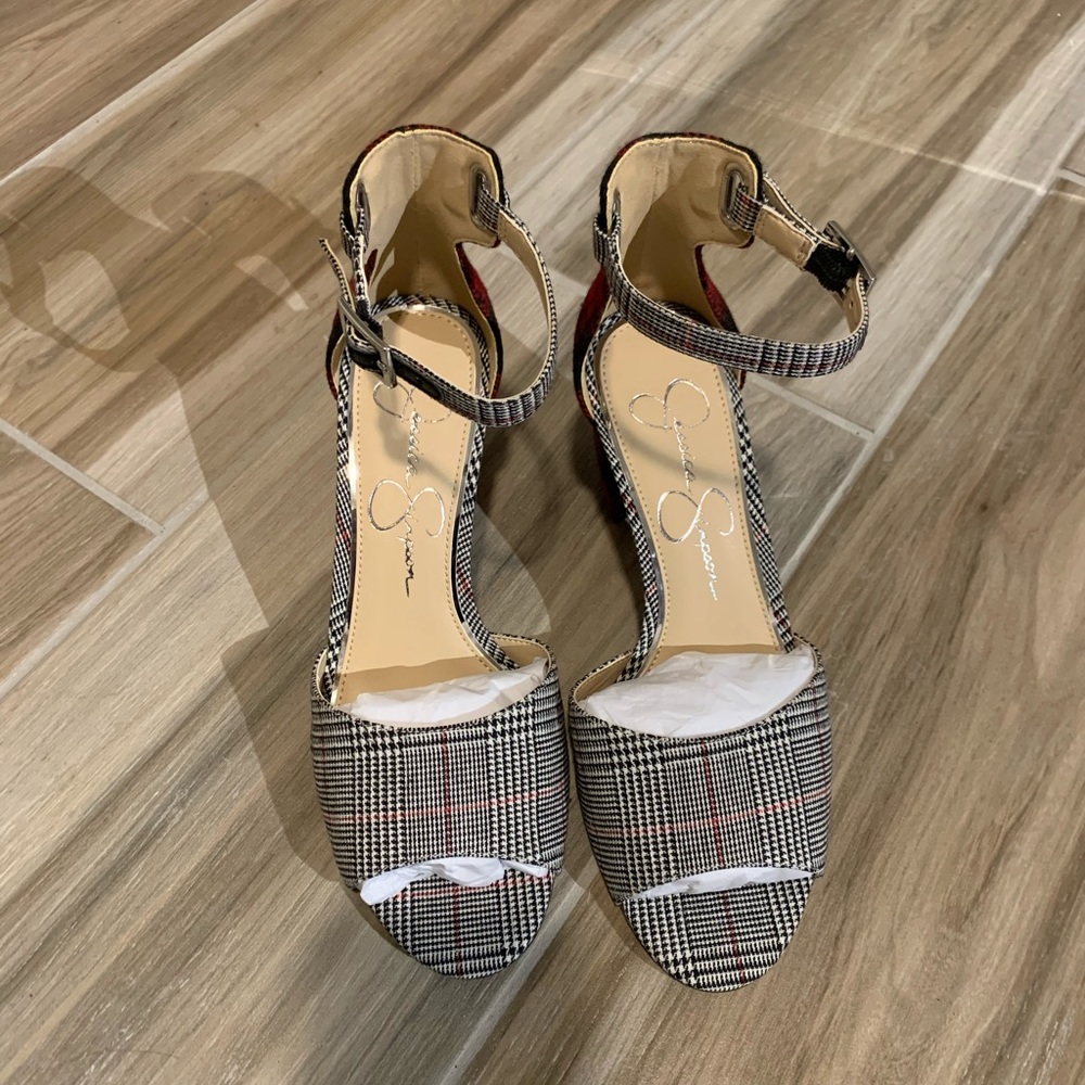 Jessica Simpson Red and Black Plaid Block Heel - Picture 3 of 7
